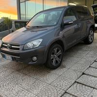 Toyota RAV4 2.2 D-4D 150 CV Luxury