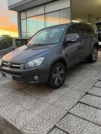 Toyota RAV4 2.2 D-4D 150 CV Luxury