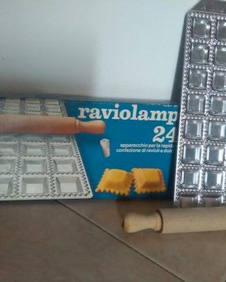 STAMPO PER FARE I RAVIOLI IN CASA