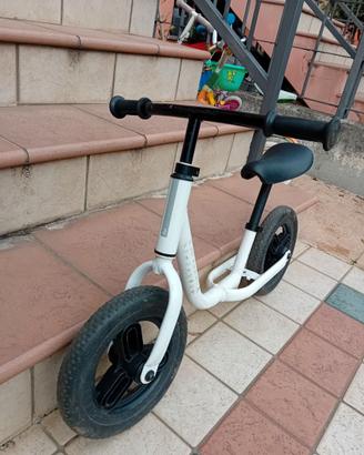 Bici senza pedali