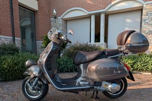 Vespa GTV 300 "Vie della Moda" Marrone Etna