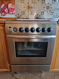 forno e cucina 4 fuochi