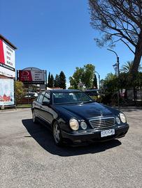 Mercedes E 200 Kompressor Evo Avantgarde Berlina