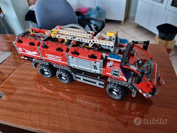 lego airport rescue vehicle 42068
