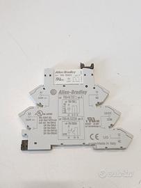 Relè 24VDC Allen Bradley 700-HLT2Z24