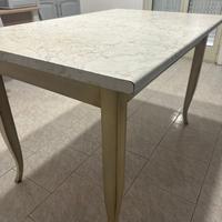 Tavolo da cucina + 6 sedie in legno