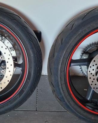Cerchi completi Yamaha Fz1, Fazer, Fz8, R1