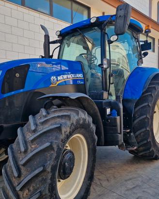 New Holland T7.200