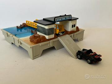 Micro Machines Travel City Ponte a pedaggio