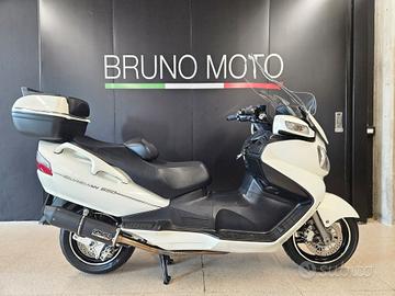 Suzuki Burgman 650 EXECUTIVE