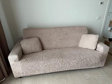 Divano letto Mondoconvenienza 205 cm + Copridivano