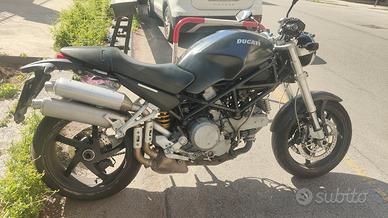 Ducati Monster 800 S2R