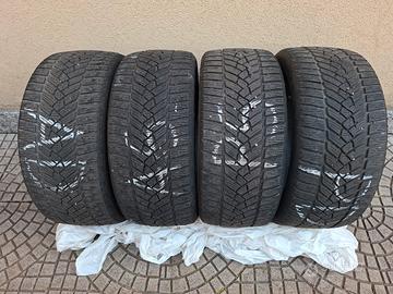 pneumatici invernali 225/40-18