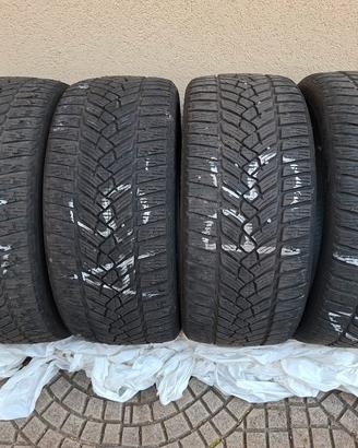 pneumatici invernali 225/40-18