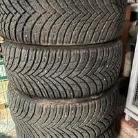 Gomme invernale