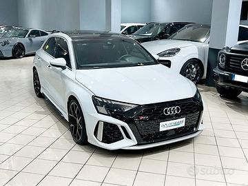 Audi RS3 Sportback 2.5 tfsi quattro s-tronic