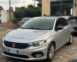 Fiat Tipo 1.3 Mjt 95 CV Lounge