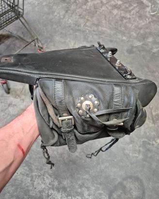 sottosella per  Shadow 600 bobber tagliata