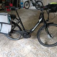 bicicletta a pedalata assistita 