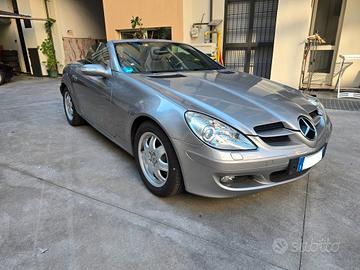 Mercedes-benz SLK 200 Kompressor MANUALE/BOOK SERV