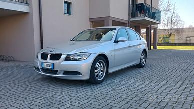 BMW serie 320i ASI