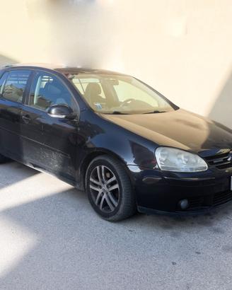VOLKSWAGEN Golf +GOMME RICAMBIO- Prezzo Trattabile