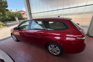 Peugeot 308 BlueHDi 130 S&S EAT8 SW Allure