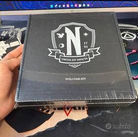 Mercoledì adams panini collector’box