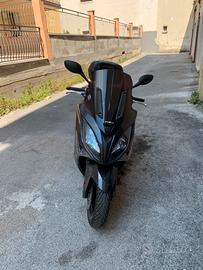 Kymco Xciting R 300 - 2011 - Pari al nuovo