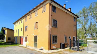 PORZIONE DI BIFAMILIARE A QUARTO D'ALTINO