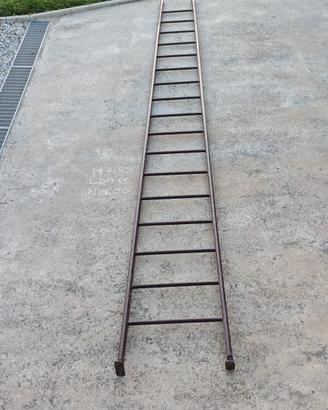 Scala in ferro semplice singola