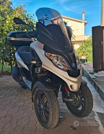 Piaggio MP3  300  2024 Guidabile con patente "B""