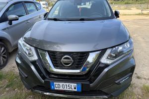 Nissan Xtrail 7 posti tetto panoramico apribile
