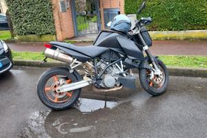 KTM 990 Super Duke