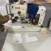 Macchina da cucire PFAFF – completa di banco