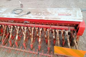 Seminatrice grano/orzo