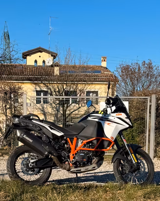 KTM 1090 Adventure R