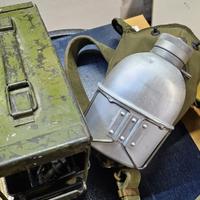 borraccia e gavetta e portamunizioni