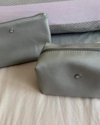Due pochette beauty Bulgari