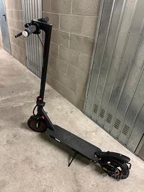 Monopattino Vivo Bike V30 omologato pari al nuovo