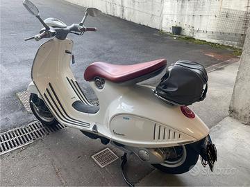 Vespa 946