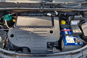 Lancia Ypsilon Argento 1.3 Mjet