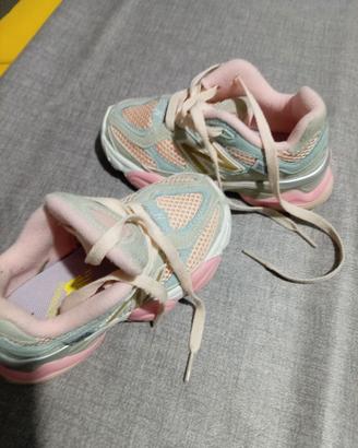 Scarpe bimba
