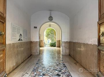 2 LOCALI A ROMA