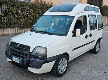 Fiat Doblo 1.9 JTD TRASPORTO DISABILI
