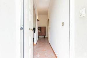 Casa indipendente di 285 m² con 5 locali e box aut