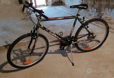 BICICLETTA MOUNTAIN BIKE.