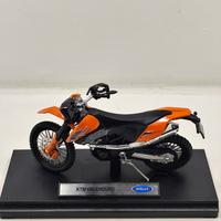Modellino Moto KTM 690 Enduro Scala 1:18 Welly 