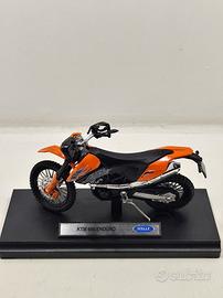 Modellino Moto KTM 690 Enduro Scala 1:18 Welly 