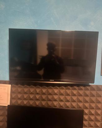 Tv Samsung 32 pollici UE32J4100